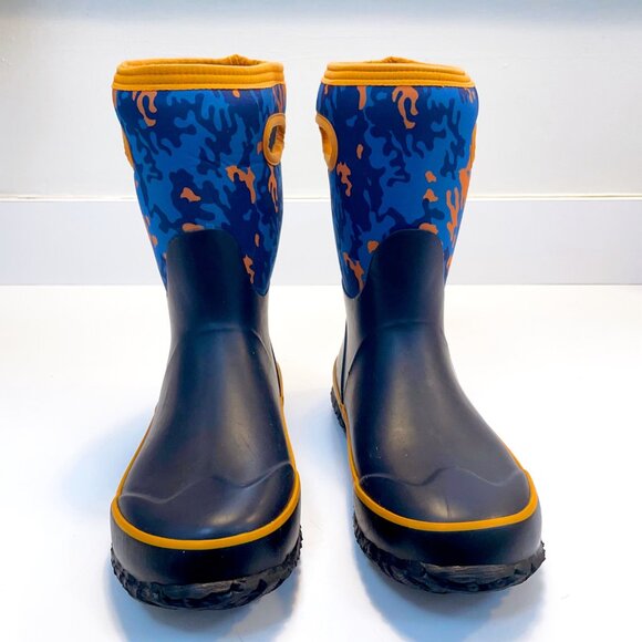 Bogs Neo Camo Winter Boots, Size 5 - Picture 4 of 8